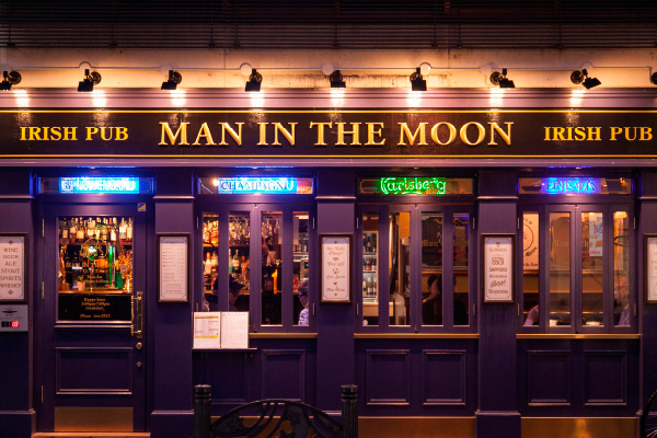 Man in the Moon祗園店